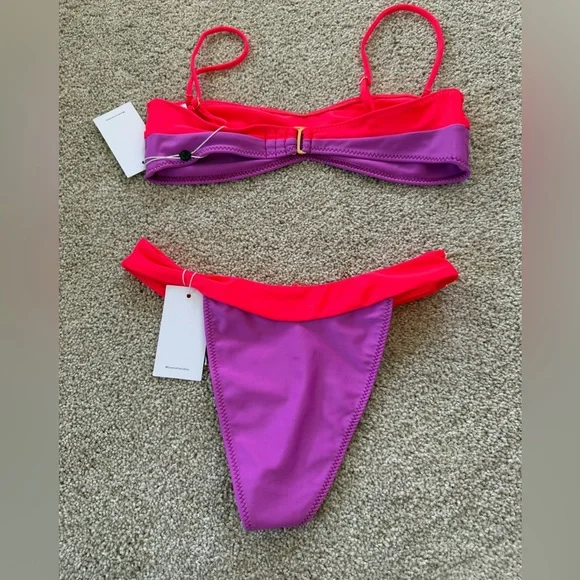 Lovers and Friends Tropic Daze Bikini swimsuit Purple and Psycho Red Small NWT - Picture 4 of 4